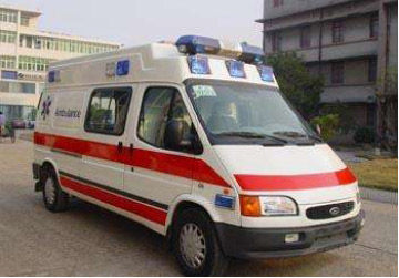 临海县救护车租赁